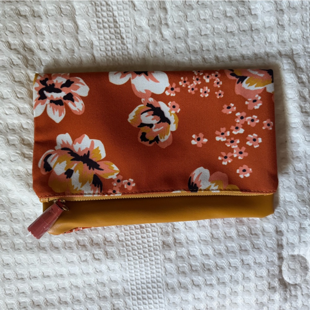 NEW Rachel pally clutch